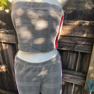 New with tags med small two piece set